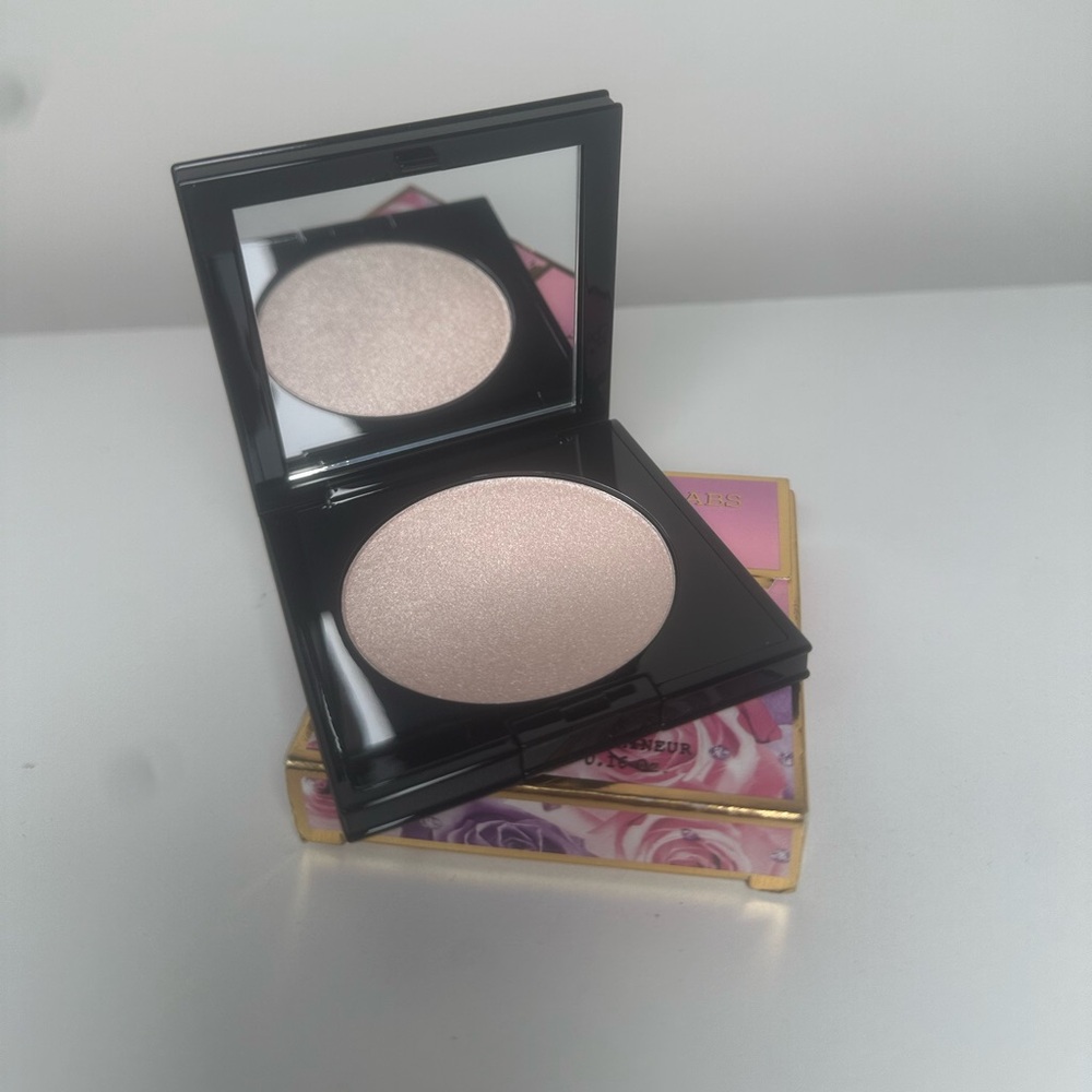 Pat McGrath Labs Skin Fetish: Divine Glow Highlighter